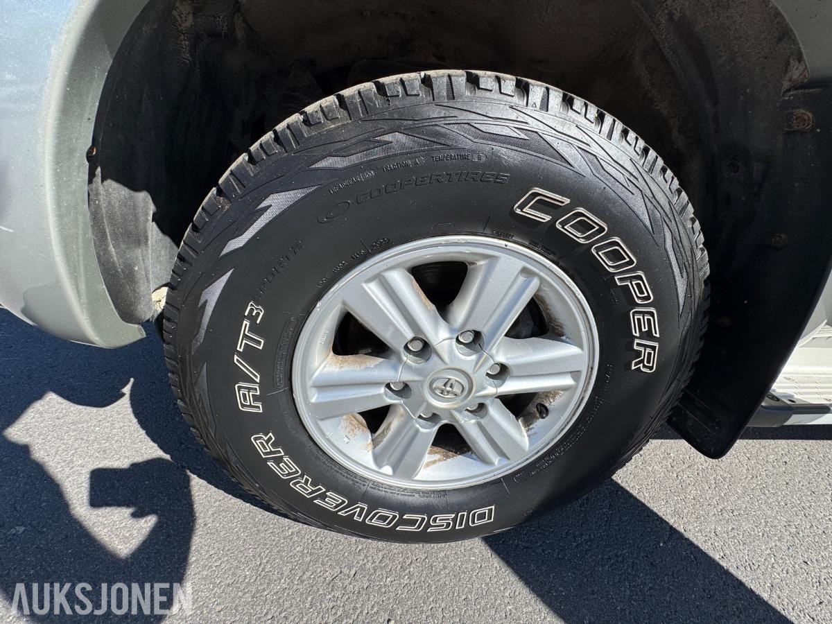 2013 Toyota HiLux 2.5-144 D 4WD / hardtop / 147414km