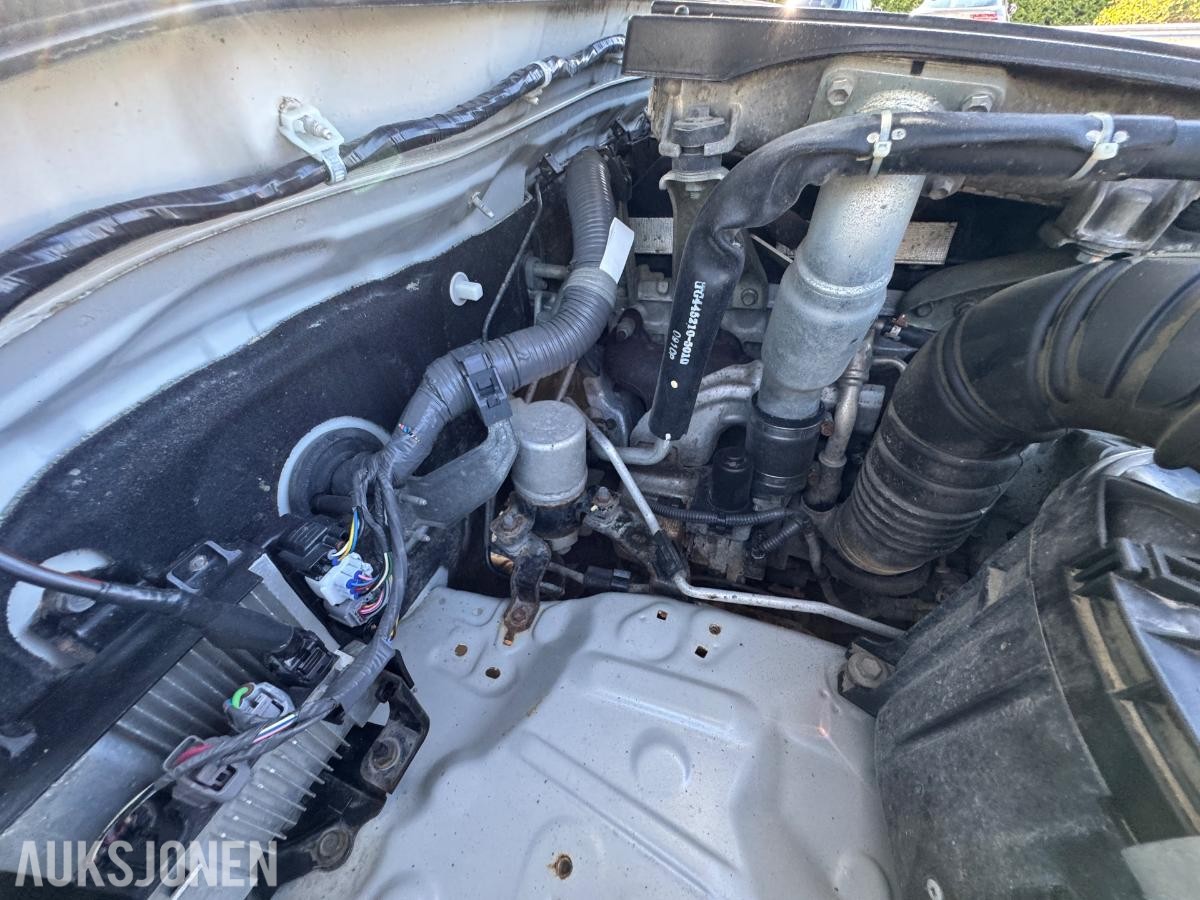 2013 Toyota HiLux 2.5-144 D 4WD / hardtop / 147414km