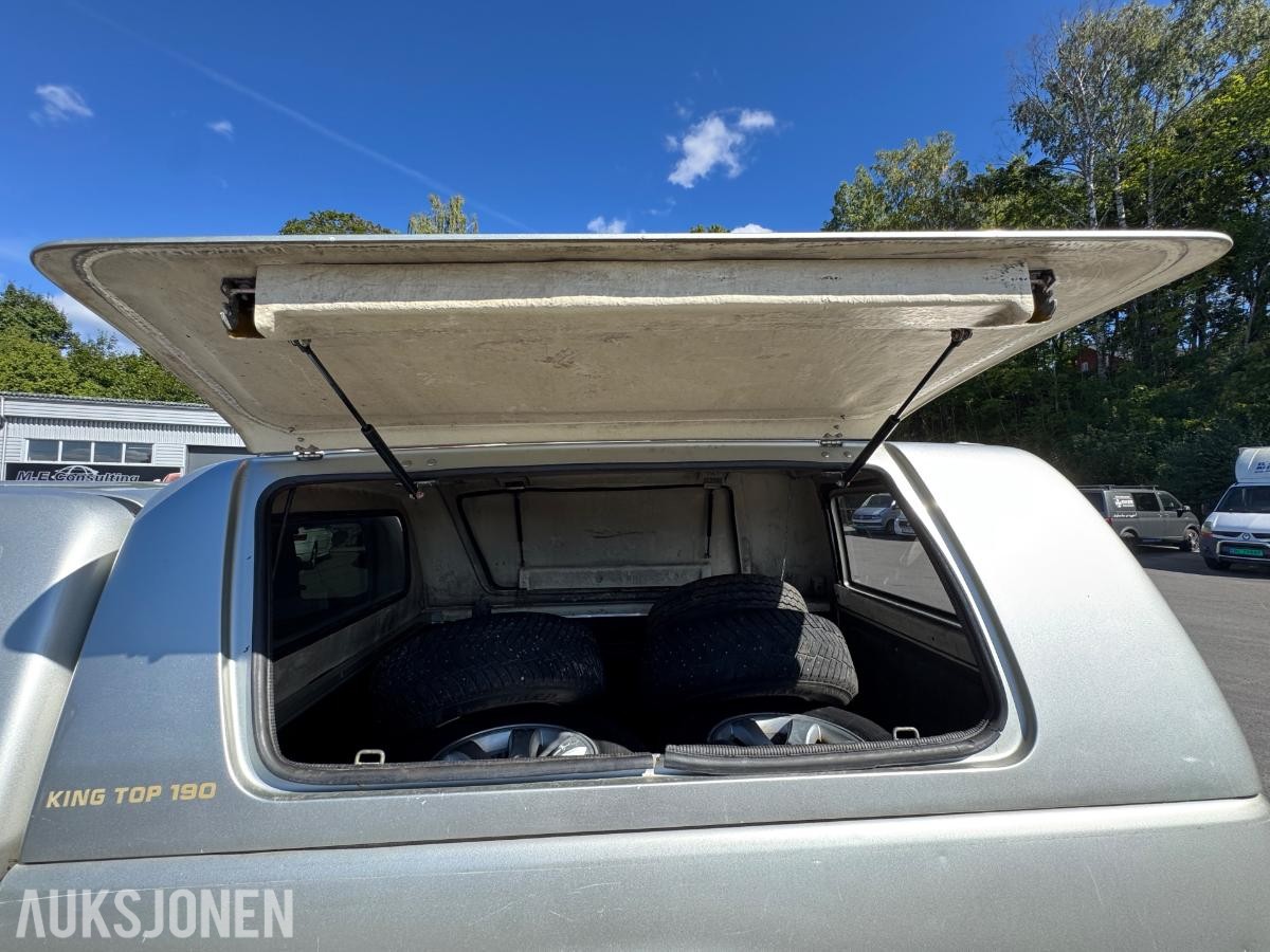 2013 Toyota HiLux 2.5-144 D 4WD / hardtop / 147414km