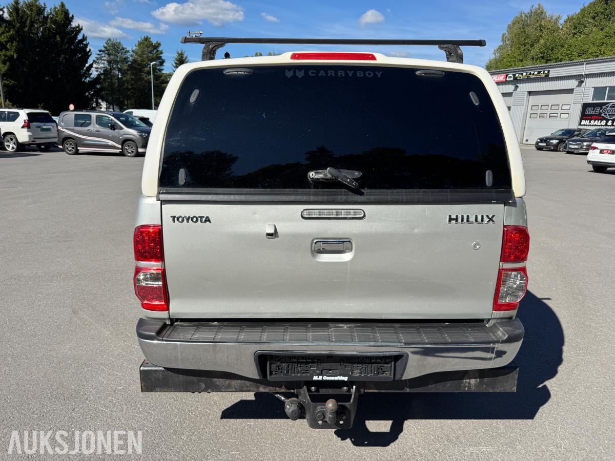 2014 Toyota HiLux 2.5-144 D 4WD / Double Cab / hardtop / innredning / 282303km