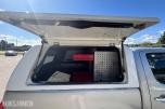 2014 Toyota HiLux 2.5-144 D 4WD / Double Cab / hardtop / innredning / 282303km