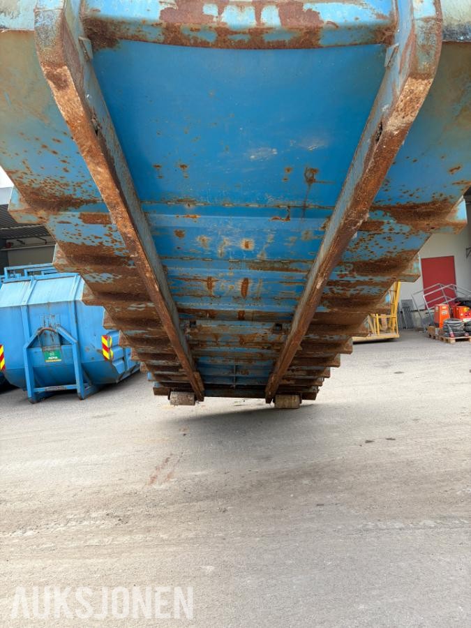 Krokcontainer - Container Lukket 01
