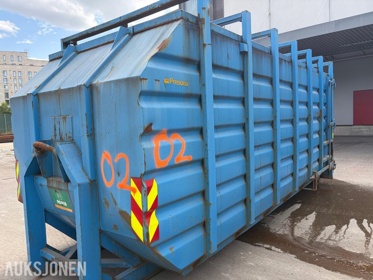 Krokcontainer - Container Lukket 02 Lukket