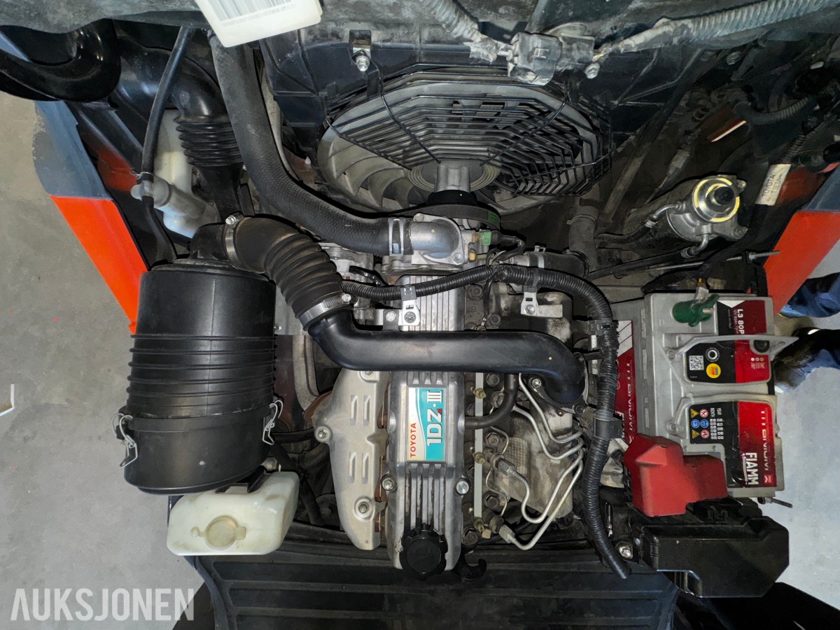 2008 Toyota 02-8FDF30 Tonero Dieseltruck