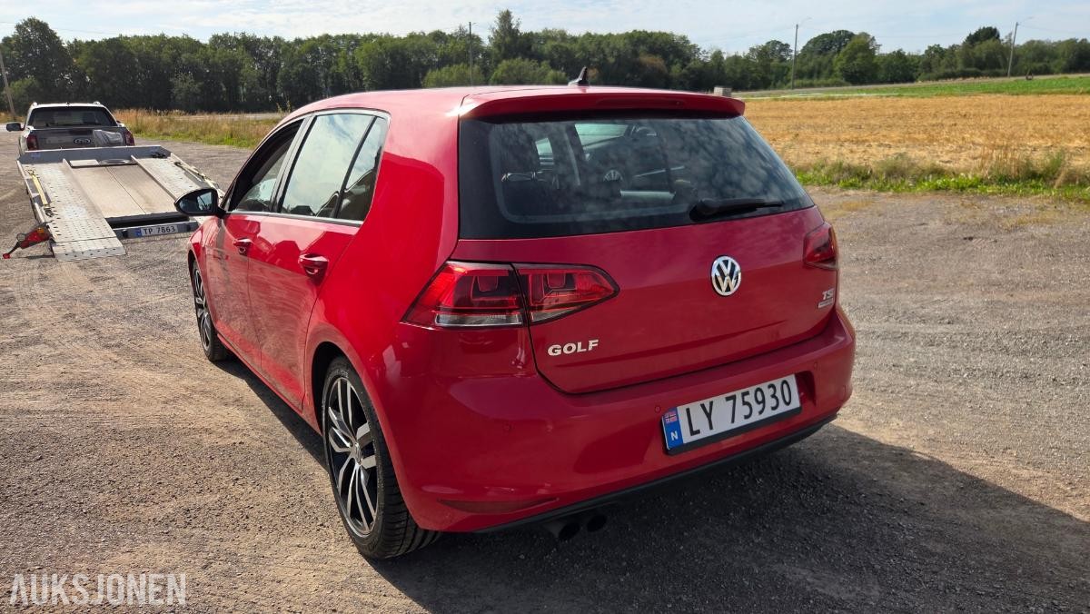 2014 Volkswagen GOLF 1.4-122 Rep objekt , 124000km