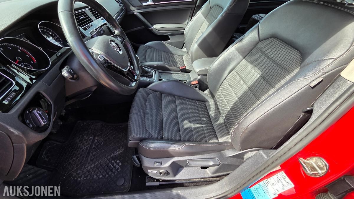 2014 Volkswagen GOLF 1.4-122 Rep objekt , 124000km