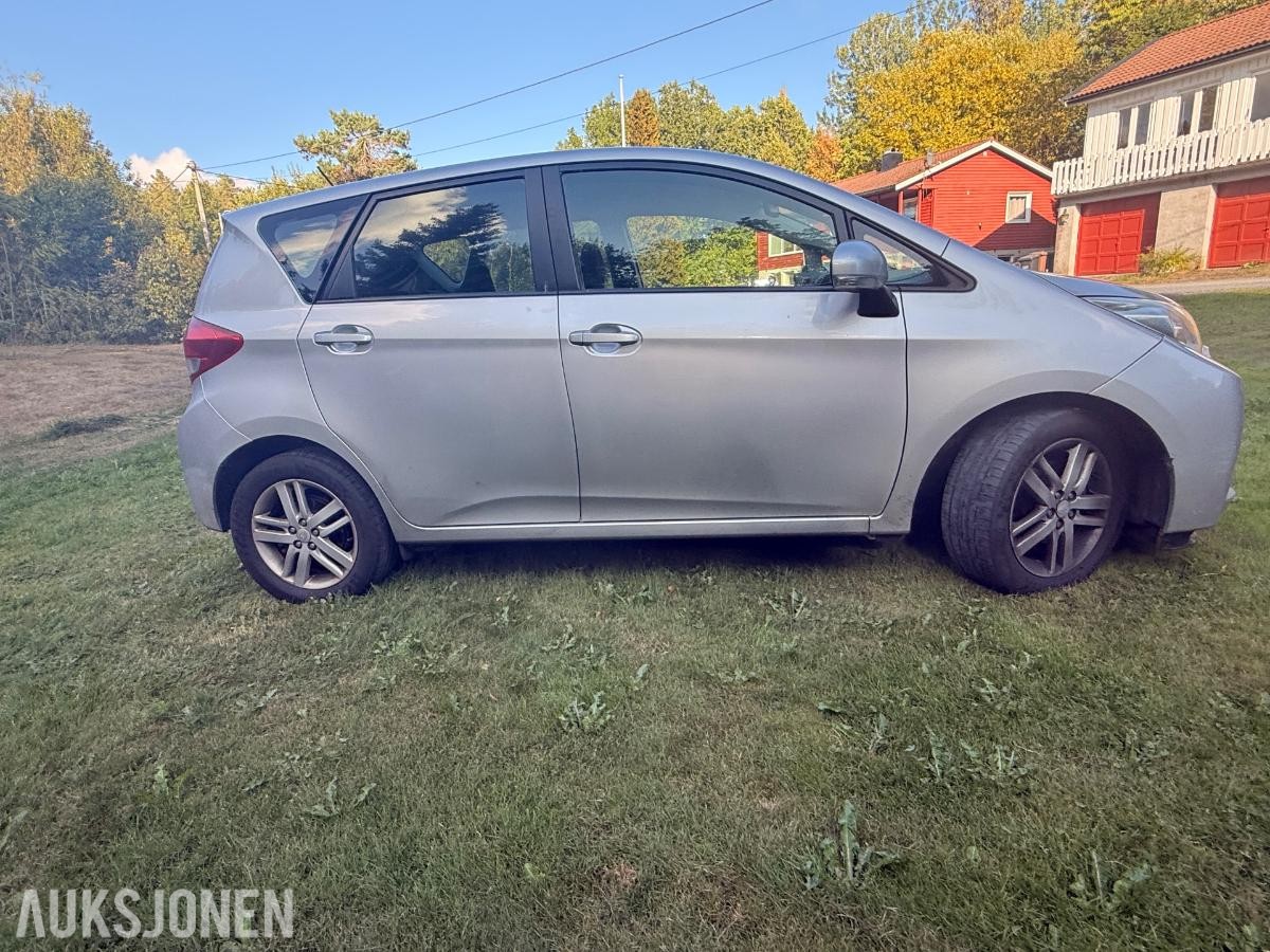 2011 Subaru Trezia 1.4 Diesel 90hk Automat, S+V dekk