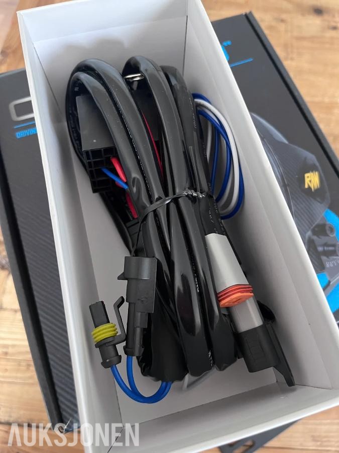 Raw Carbon 9'' LED ekstralys, 2 stk