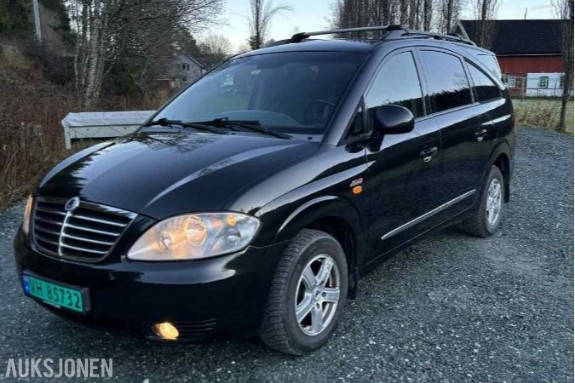 2011 Ssangyong Rodius 2.7 Diesel 165hk 4WD Automat, Cruisekontroll, EU ok til 09.2027