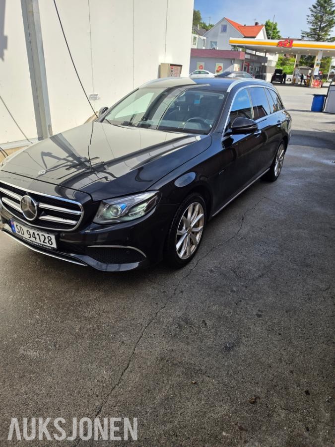 2020 Mercedes-Benz E300de Adaptiv cruisekontroll, Ryggekamera, Hengerfeste