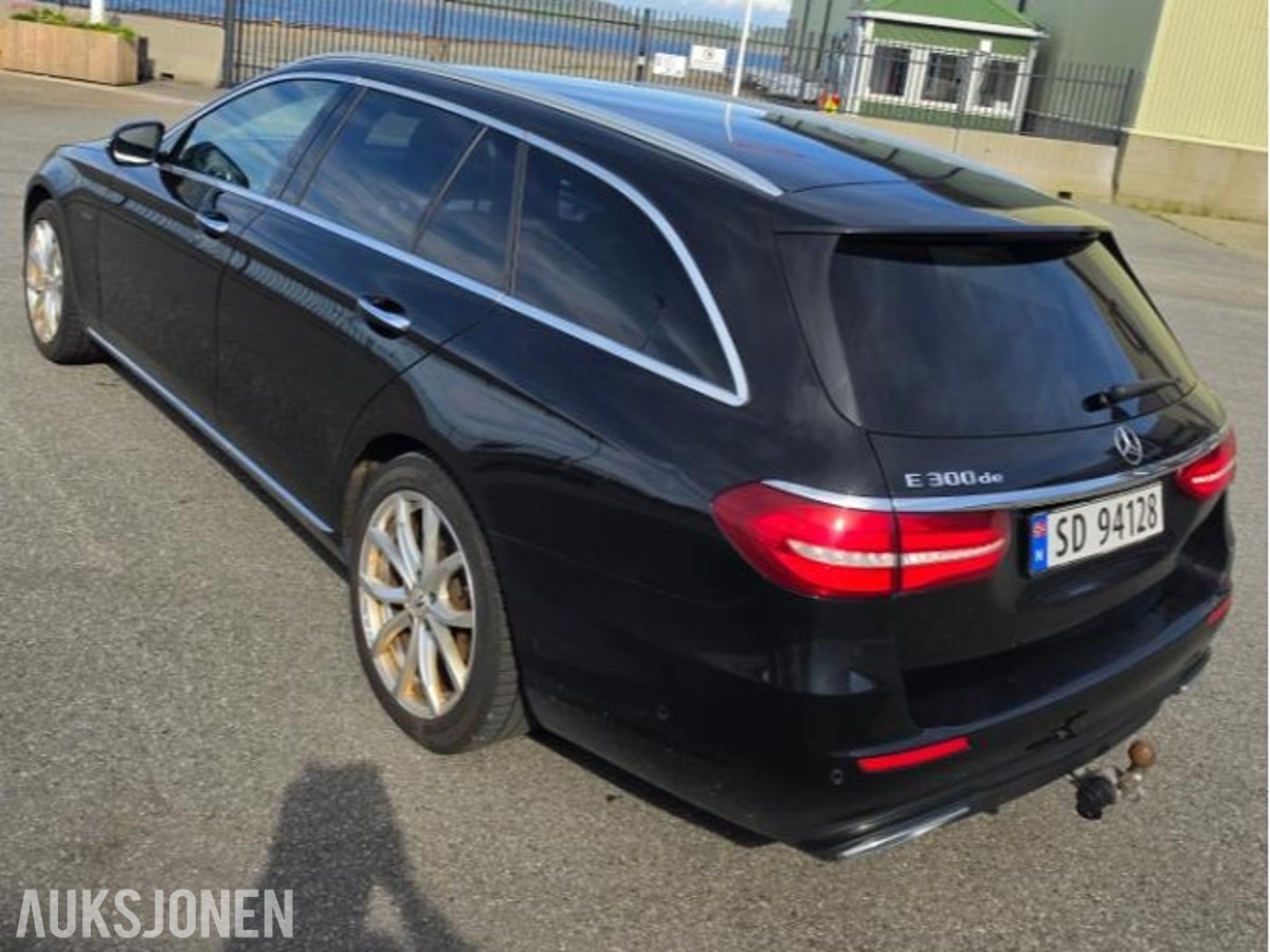 2020 Mercedes-Benz E300de Adaptiv cruisekontroll, Ryggekamera, Hengerfeste