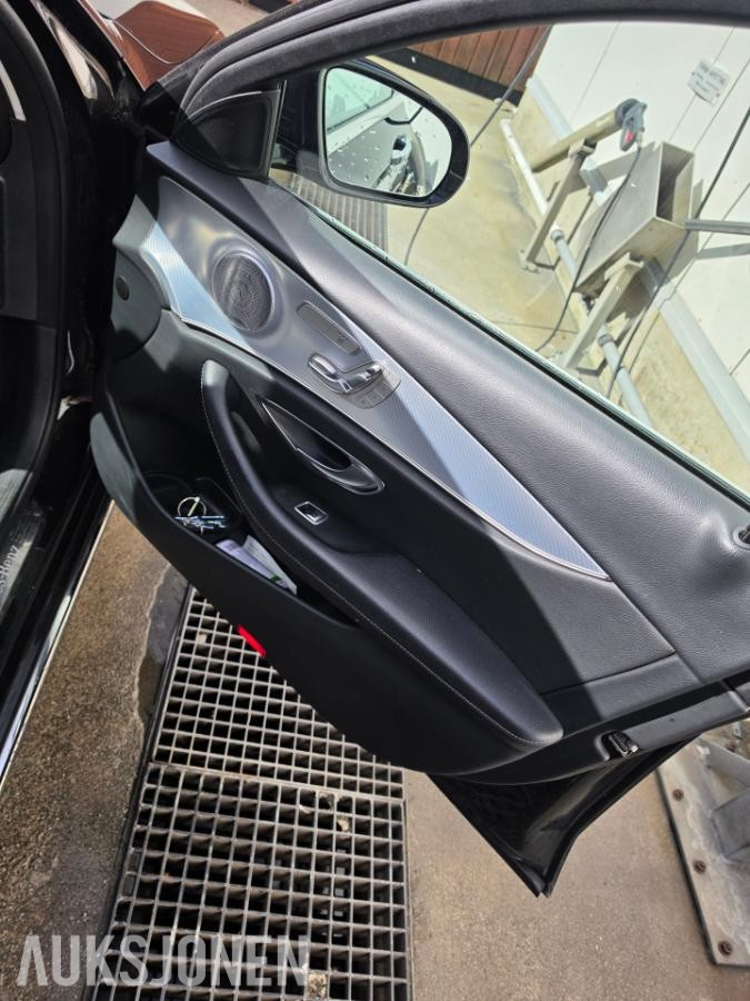 2020 Mercedes-Benz E300de Adaptiv cruisekontroll, Ryggekamera, Hengerfeste