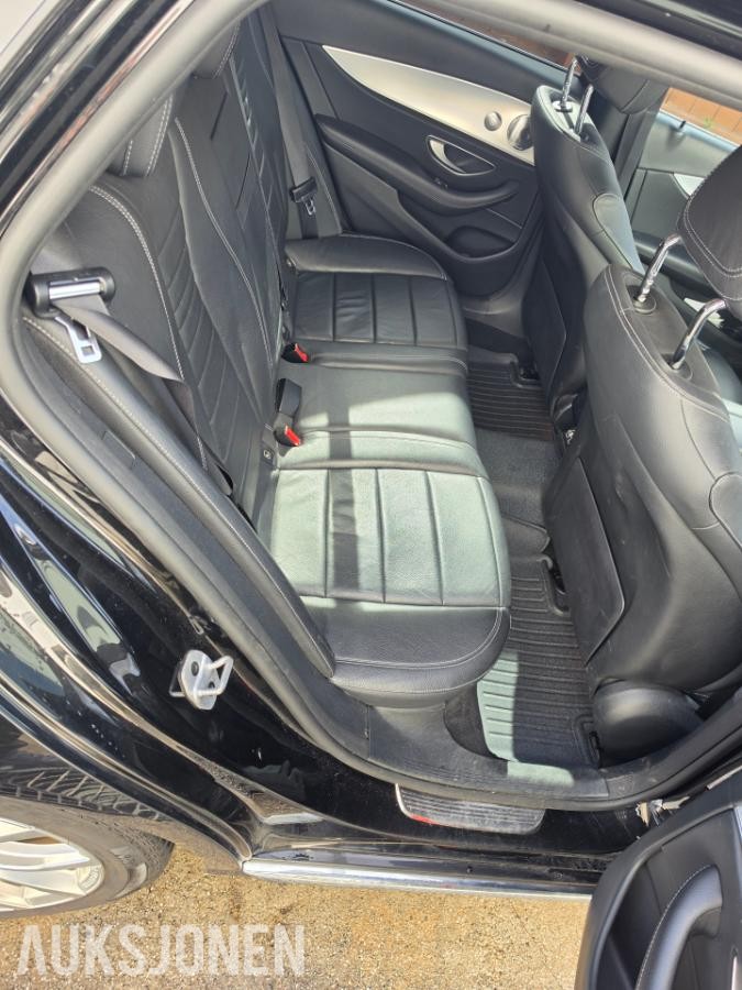 2020 Mercedes-Benz E300de Adaptiv cruisekontroll, Ryggekamera, Hengerfeste