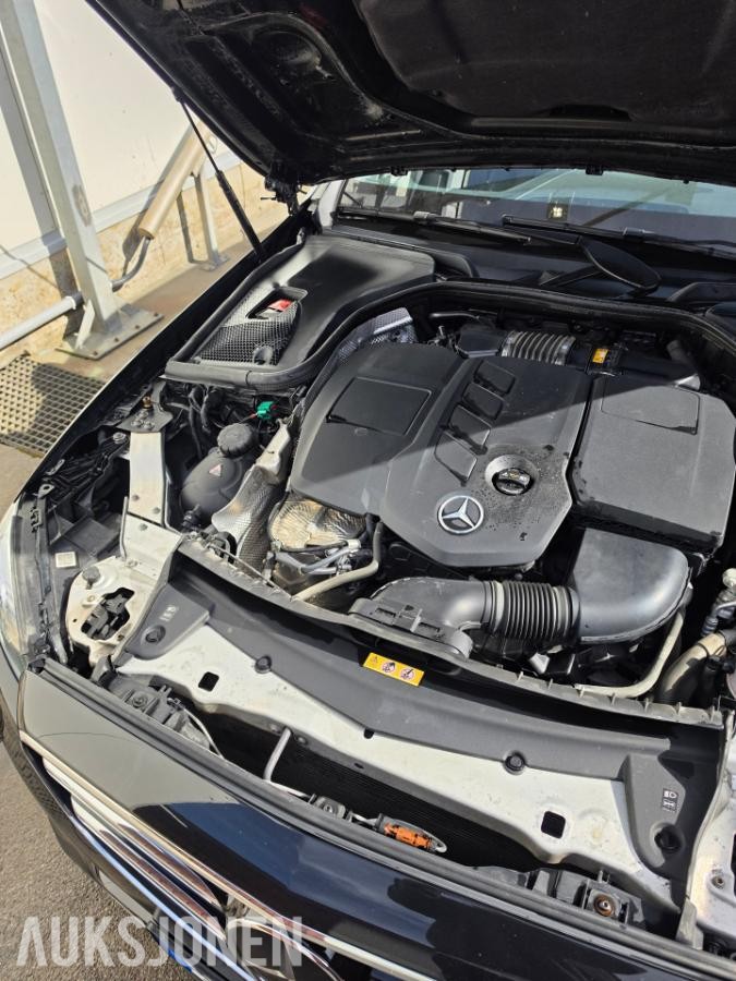 2020 Mercedes-Benz E300de Adaptiv cruisekontroll, Ryggekamera, Hengerfeste