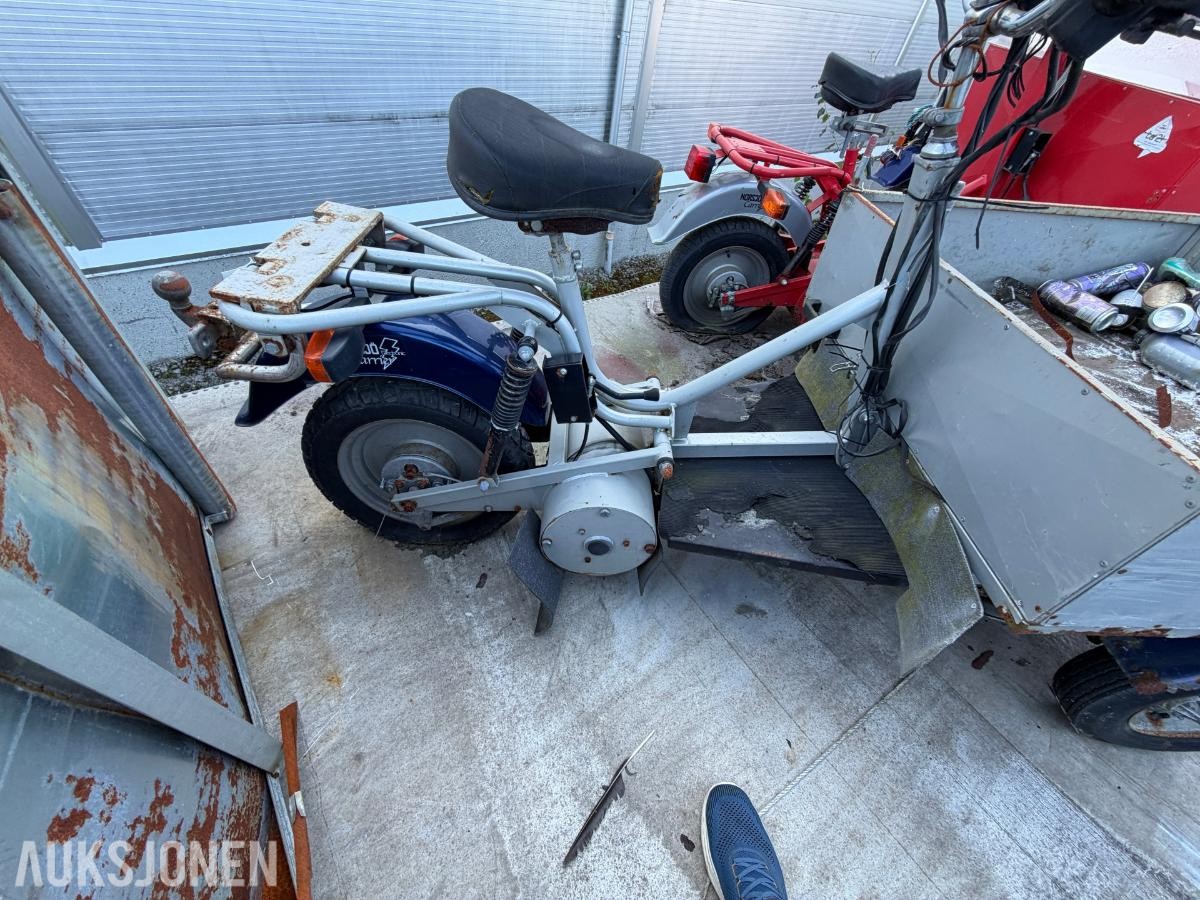 2008 3 stk. Norsjö Carrier elektriske trehjulssykler repobjekter