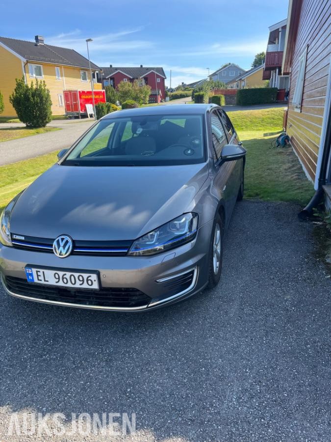 2016 Volkswagen E-Golf automat adaptiv cruisekontroll ryggekamera eu ok 10.2028 145380km
