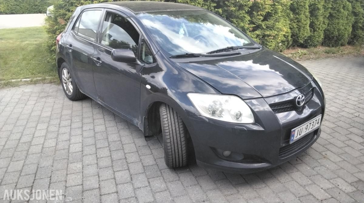 2008 Toyota Auris 1.4 Diesel, Automat, Hengerfeste, S+V dekk