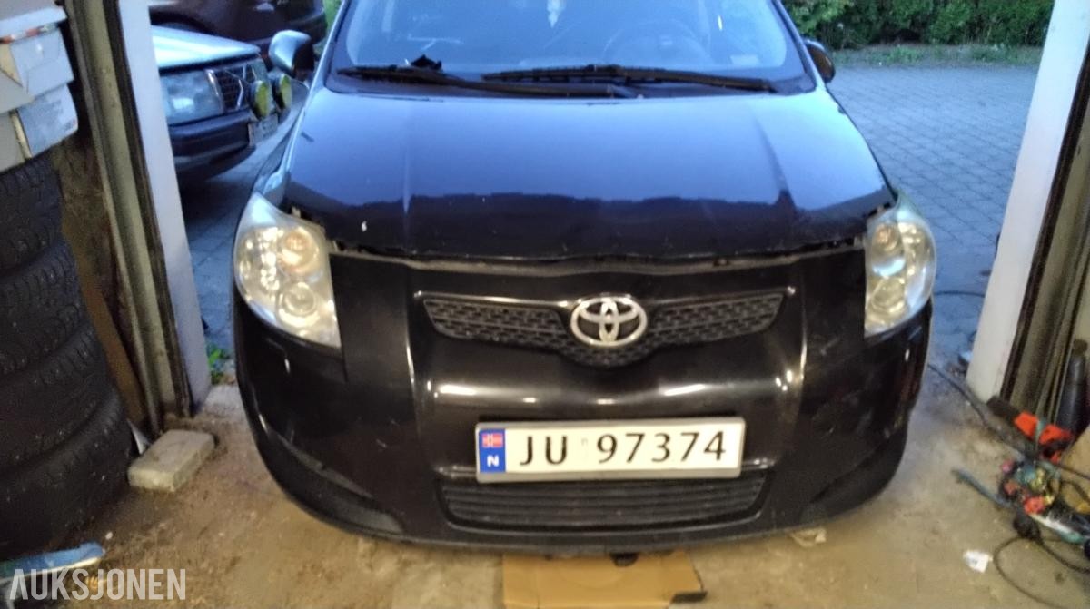 2008 Toyota Auris 1.4 Diesel, Automat, Hengerfeste, S+V dekk