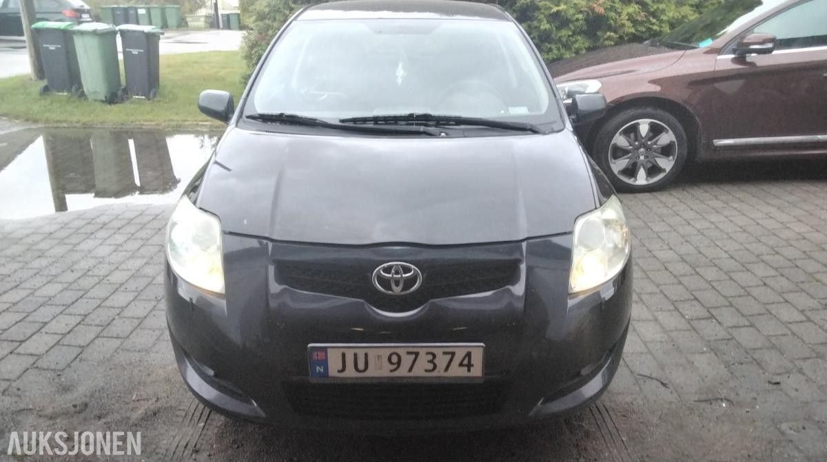 2008 Toyota Auris 1.4 Diesel, Automat, Hengerfeste, S+V dekk