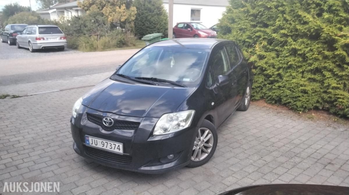 2008 Toyota Auris 1.4 Diesel, Automat, Hengerfeste, S+V dekk