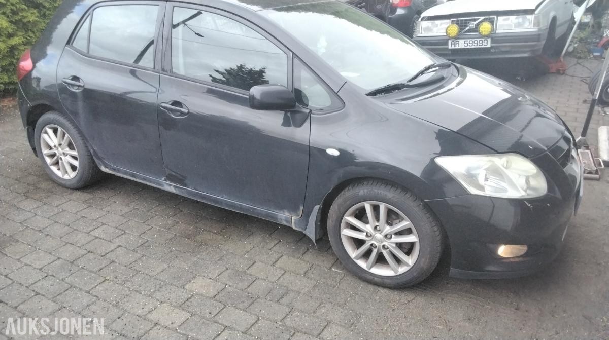 2008 Toyota Auris 1.4 Diesel, Automat, Hengerfeste, S+V dekk
