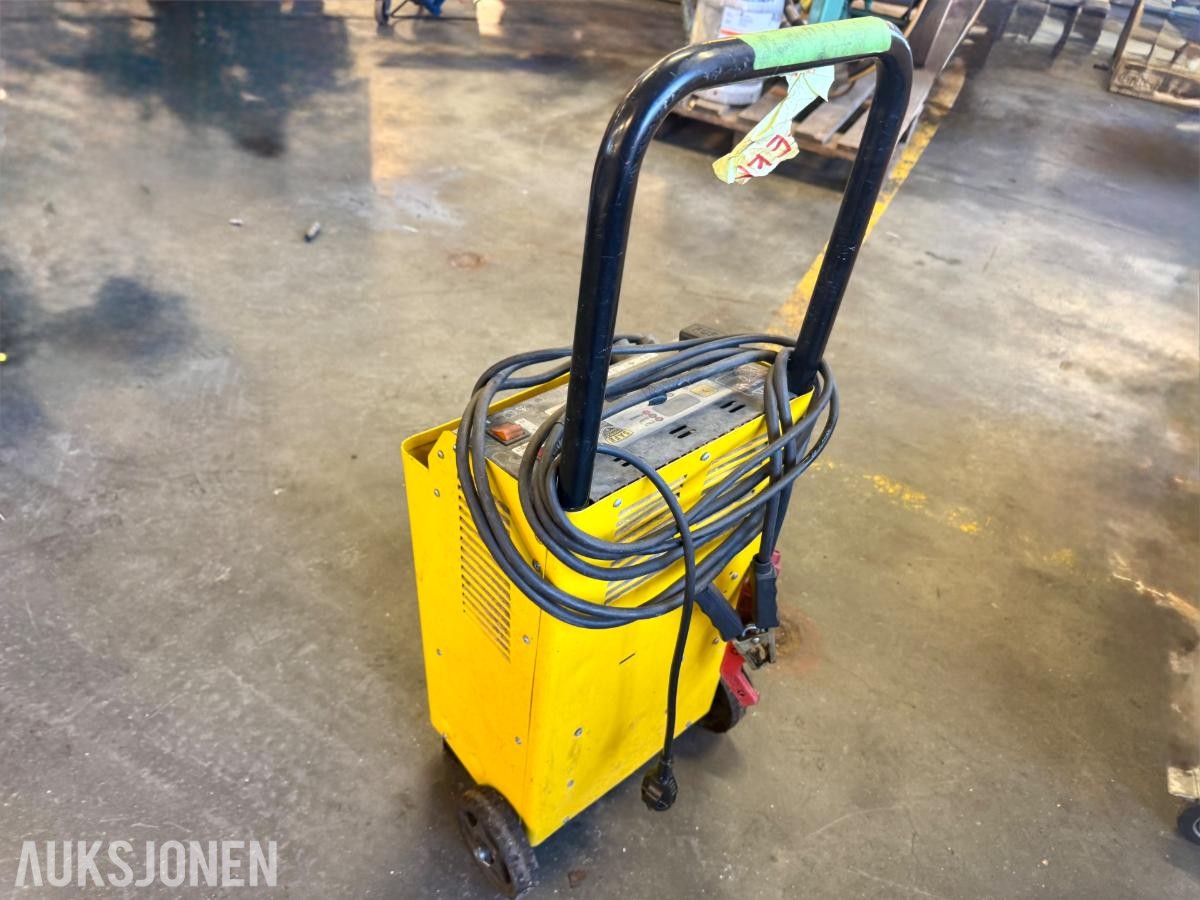 GYS SC 80/900 Booster - Batterilader