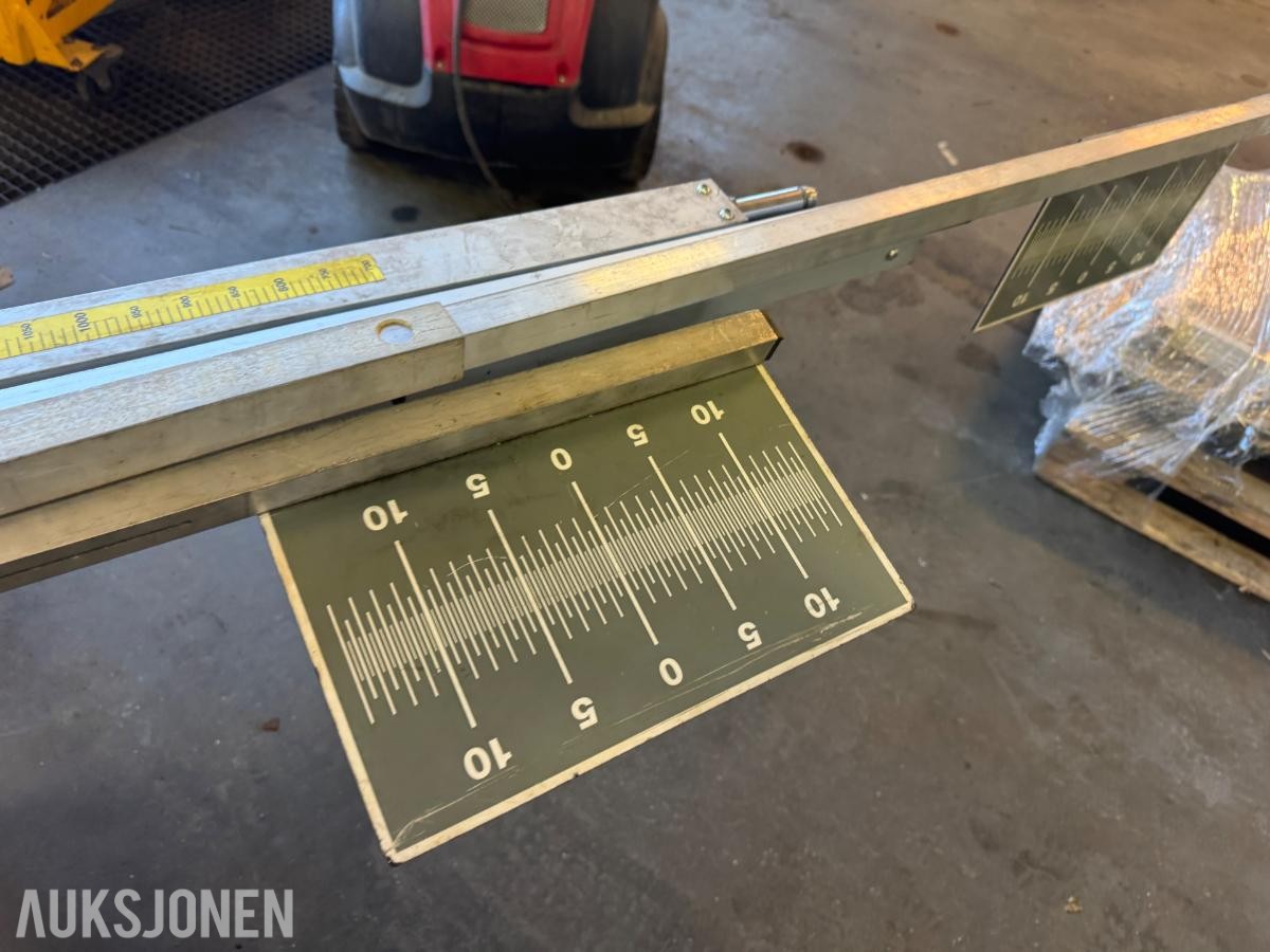 Laserbasert hjulstillingsapparat