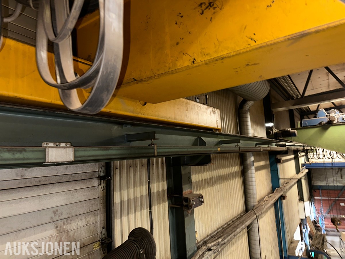 2001 Munck Traverskran | 5 tonn SWL | Fjernstyring