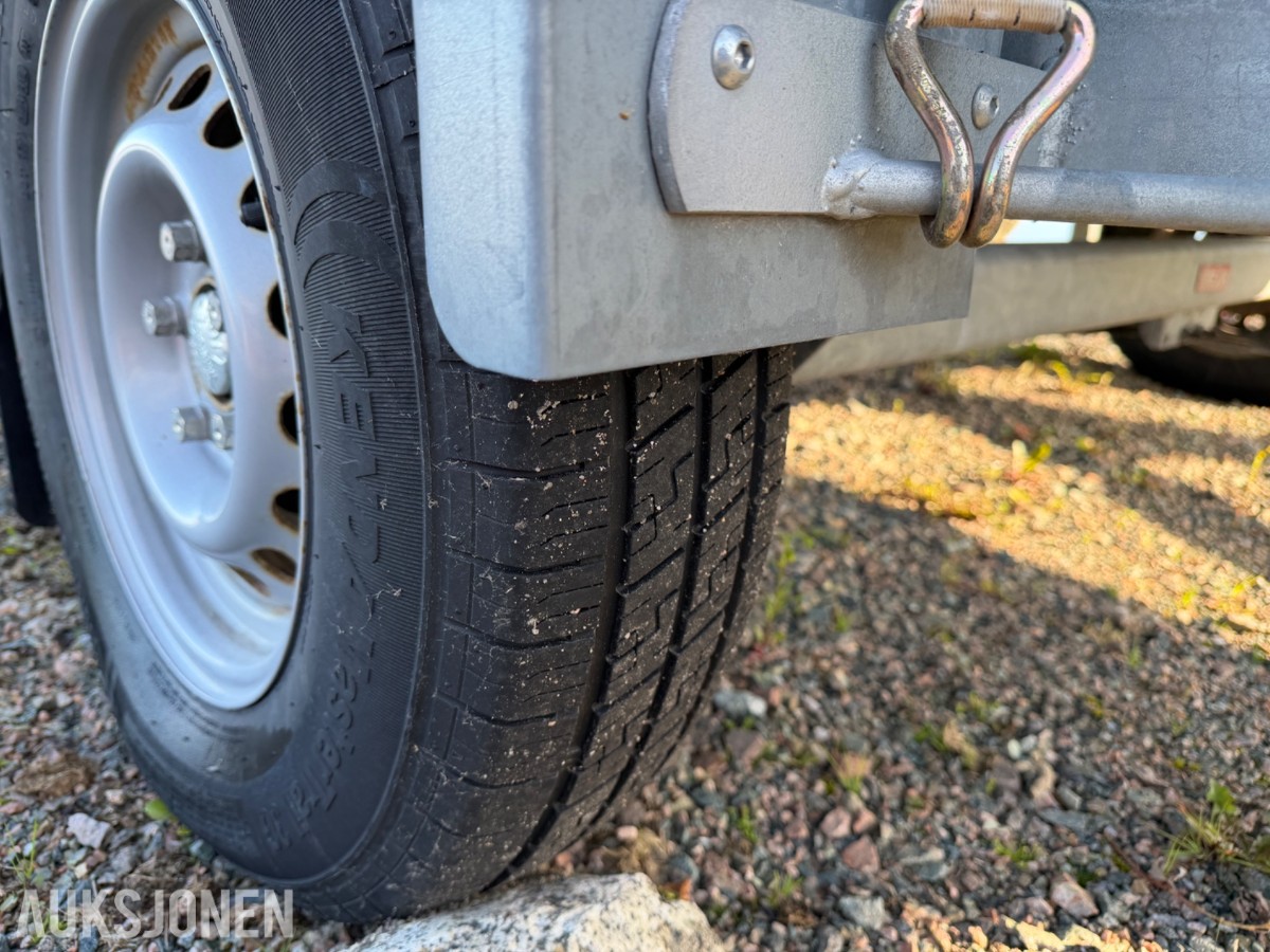 2016 Pioner Multi 17 fot med Yamaha 80 hk og Respo henger – komplett pakke