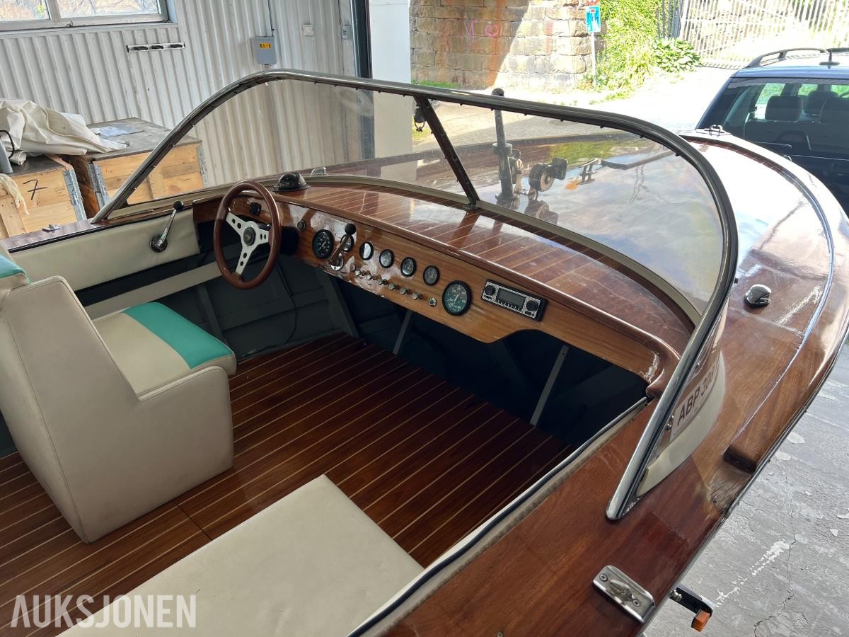 2003 Riva Ariston 27 båt med henger