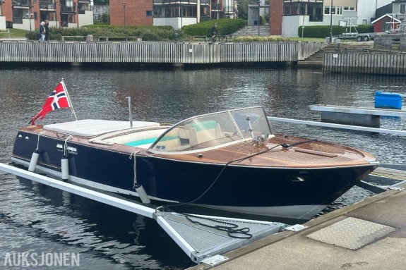 2003 Riva Ariston 27 båt med henger