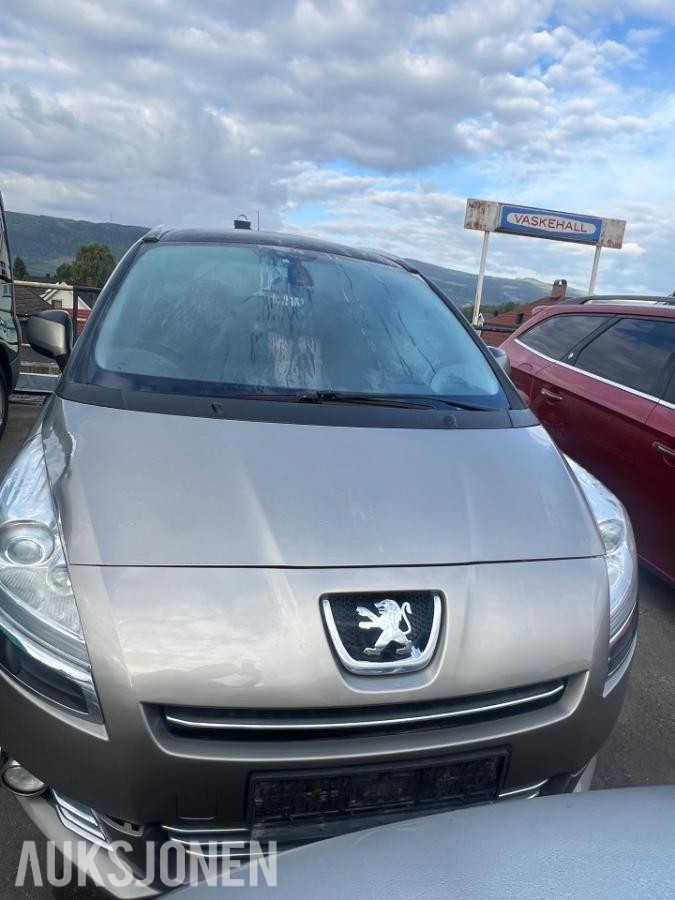 2013 Peugeot 5008 1.6-111 D