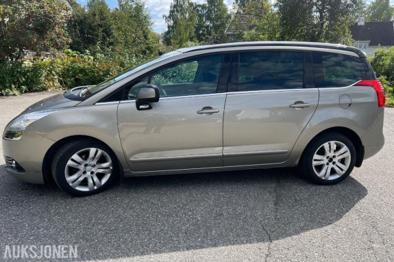 2013 Peugeot 5008 1.6-111 D