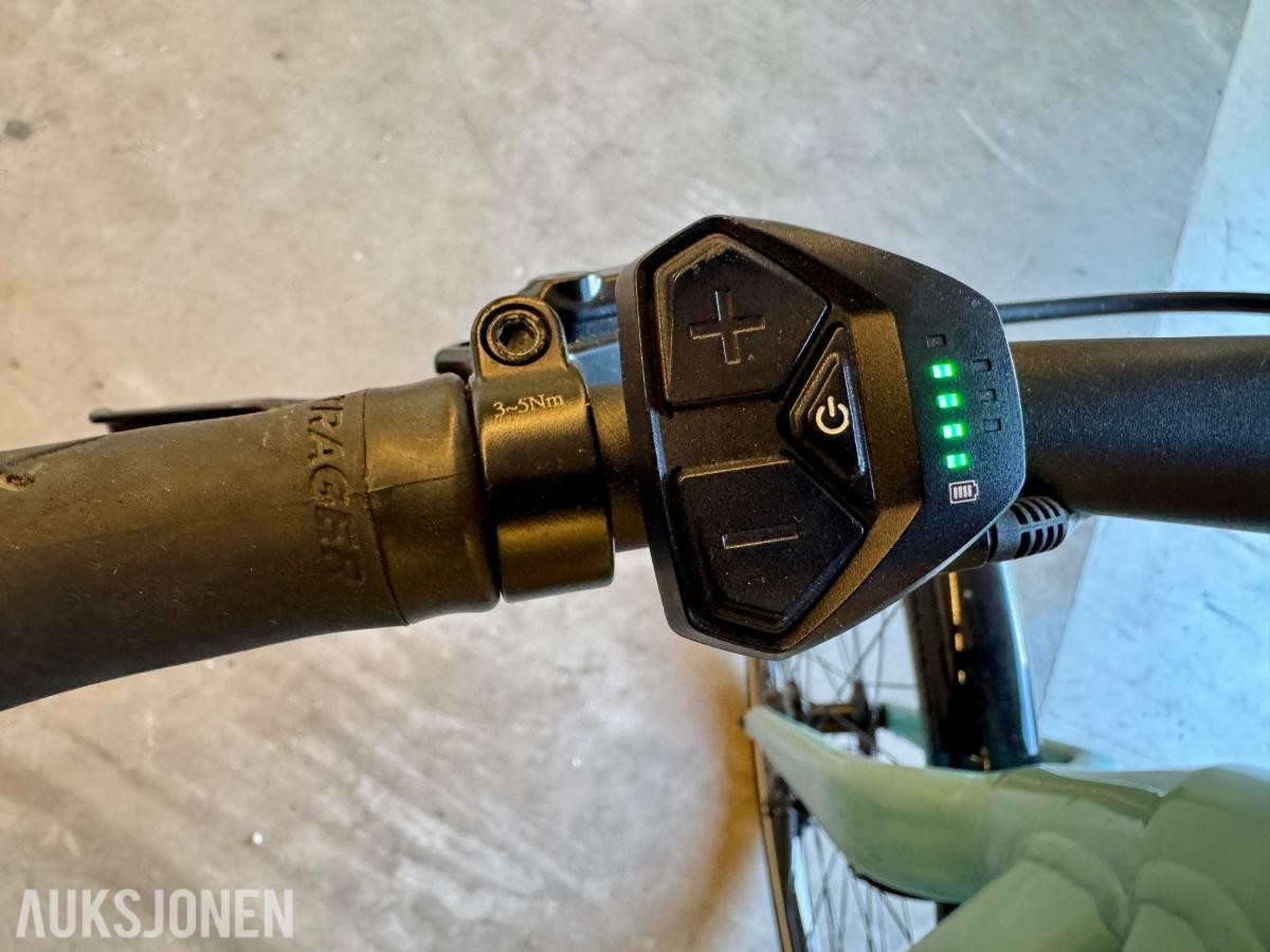 Trek FX+ elsykkel med lader