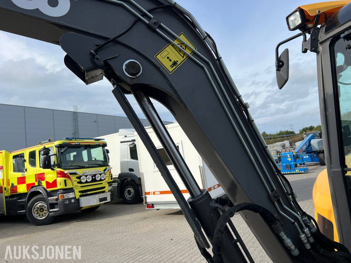 2017 Volvo ECR35D minigraver med 3 skuffer