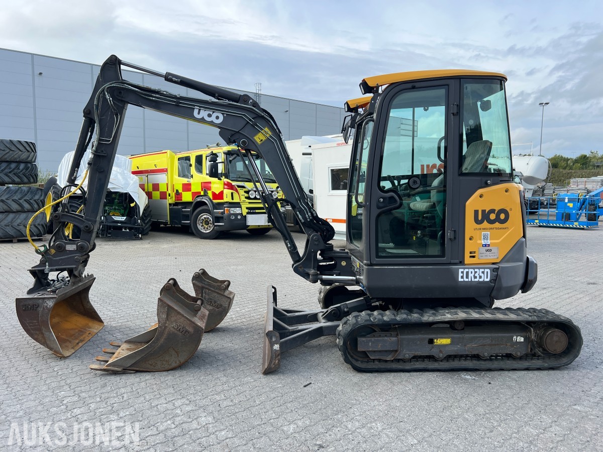 2017 Volvo ECR35D minigraver med 3 skuffer
