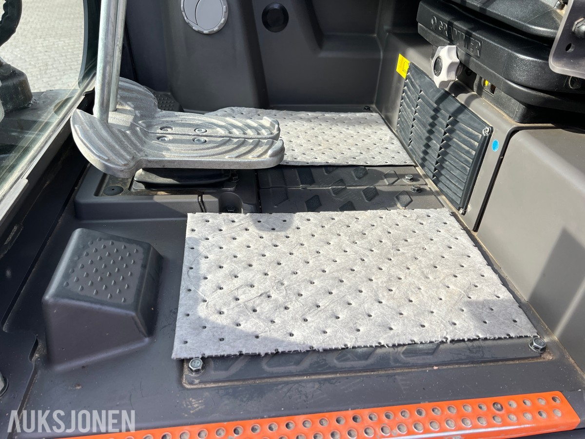 2017 Volvo ECR35D minigraver med 3 skuffer