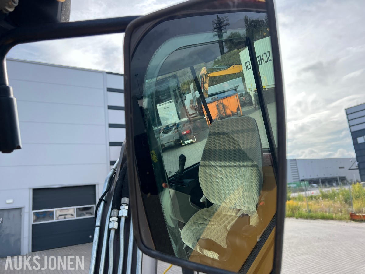 2017 Volvo ECR35D minigraver med 3 skuffer
