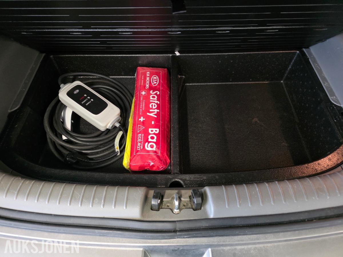 2016 KIA SOUL EXCLUSIVE 27 KWH KAMERA SKINN NAVI
