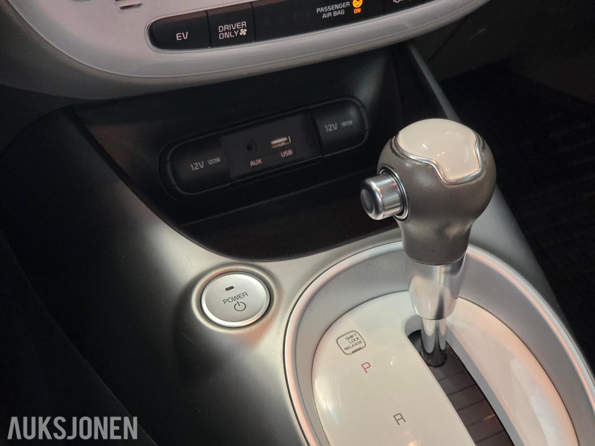 2016 KIA SOUL EXCLUSIVE 27 KWH KAMERA SKINN NAVI