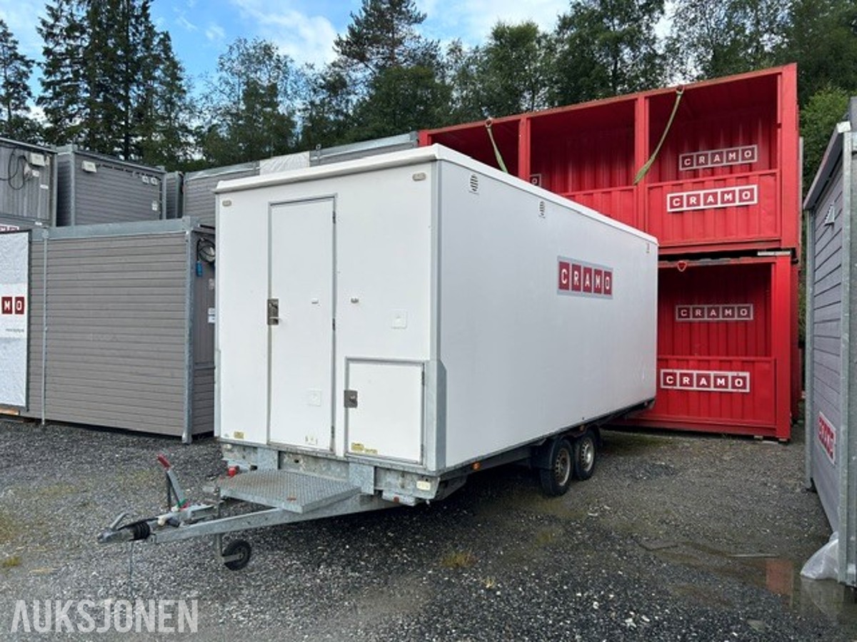 2013 Scanvogn Letthus/Mannskapsbrakke 520 – 4P med toalett og garderobe