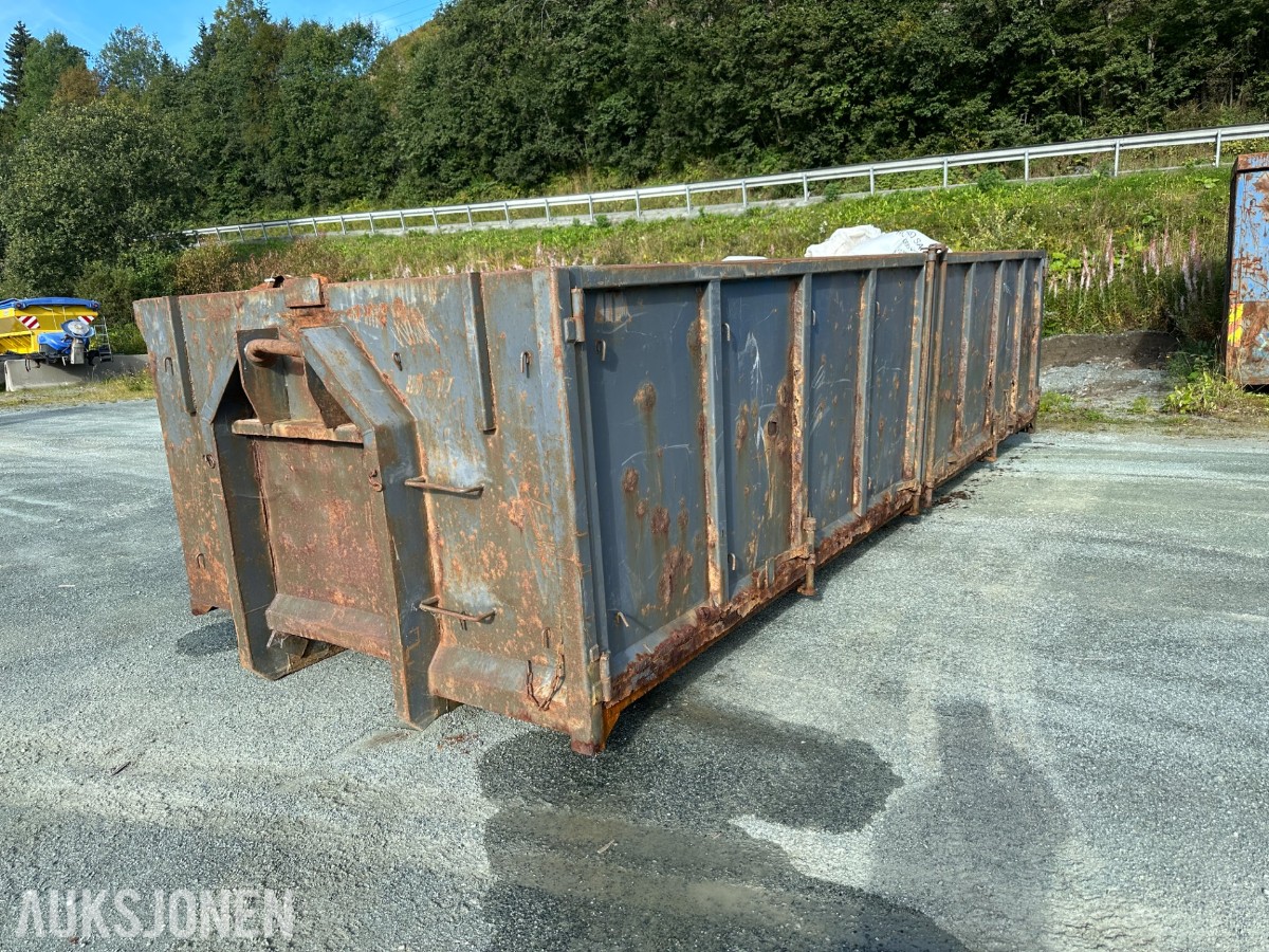 Krokkasse 6,5 m innvendig lengde, sideåpning