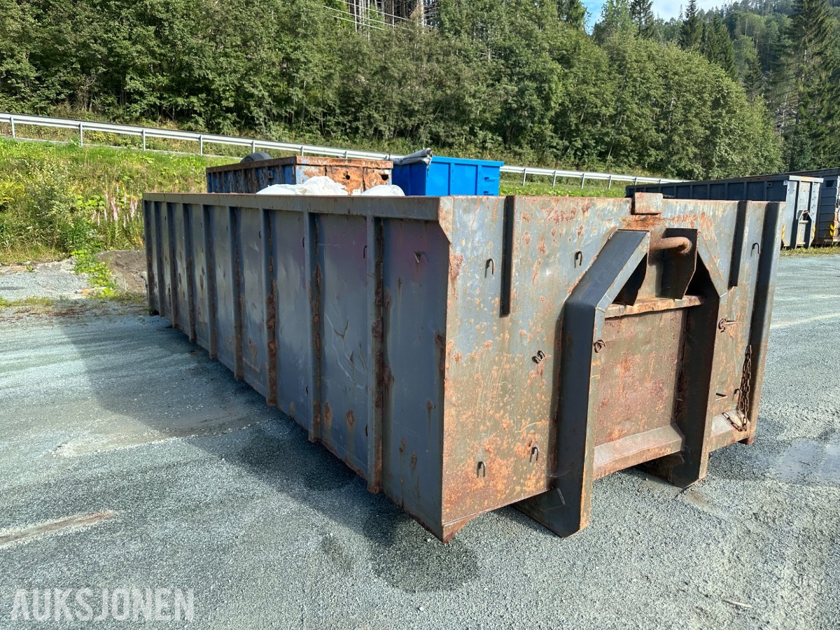 Krokkasse 6,5 m innvendig lengde, sideåpning