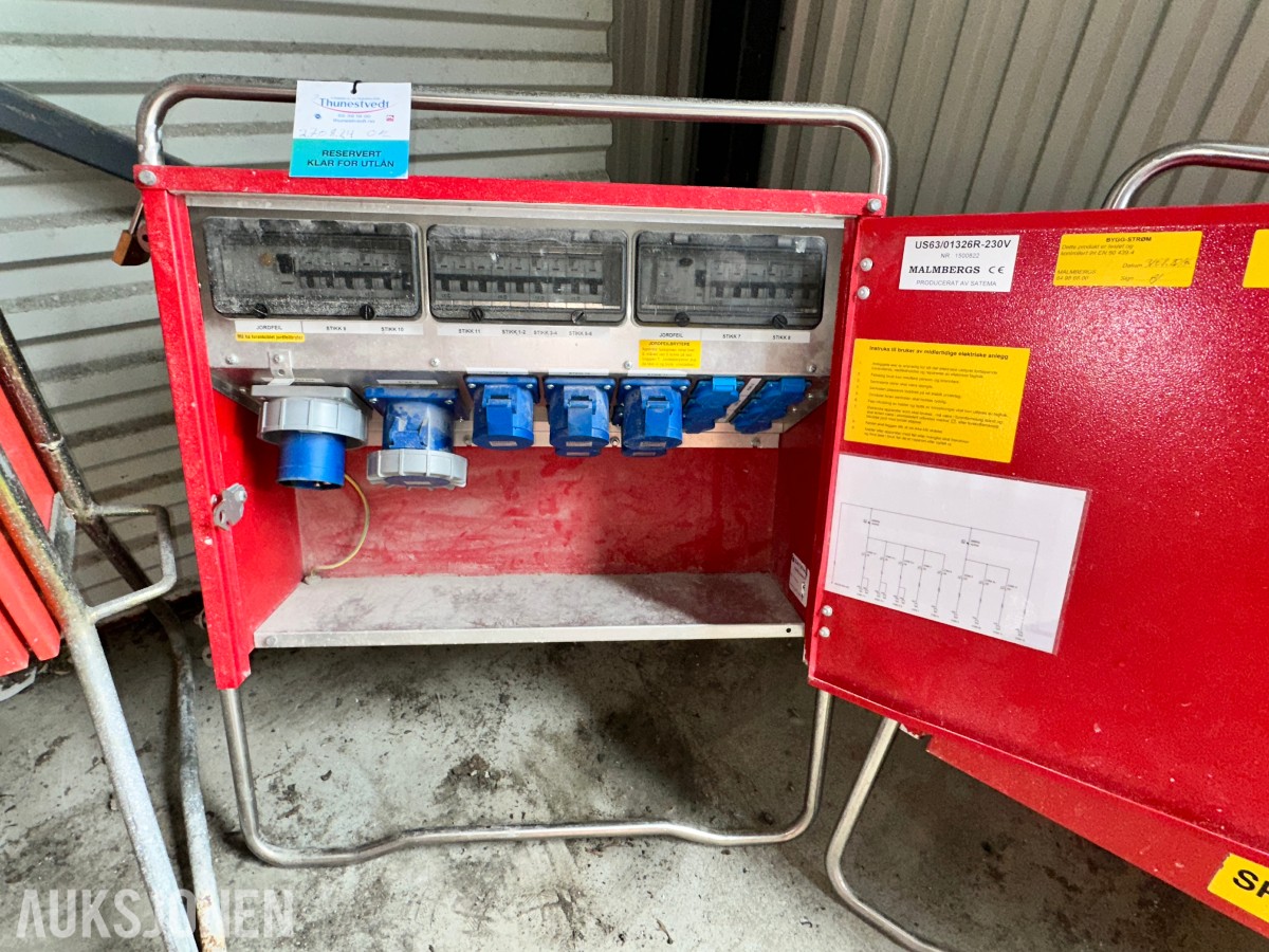4 stk byggestrømskap / fordelingsskap – 230 V og 400 V