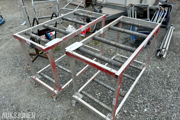 2 stk rullebukker / materialstativer i aluminium – selges samlet