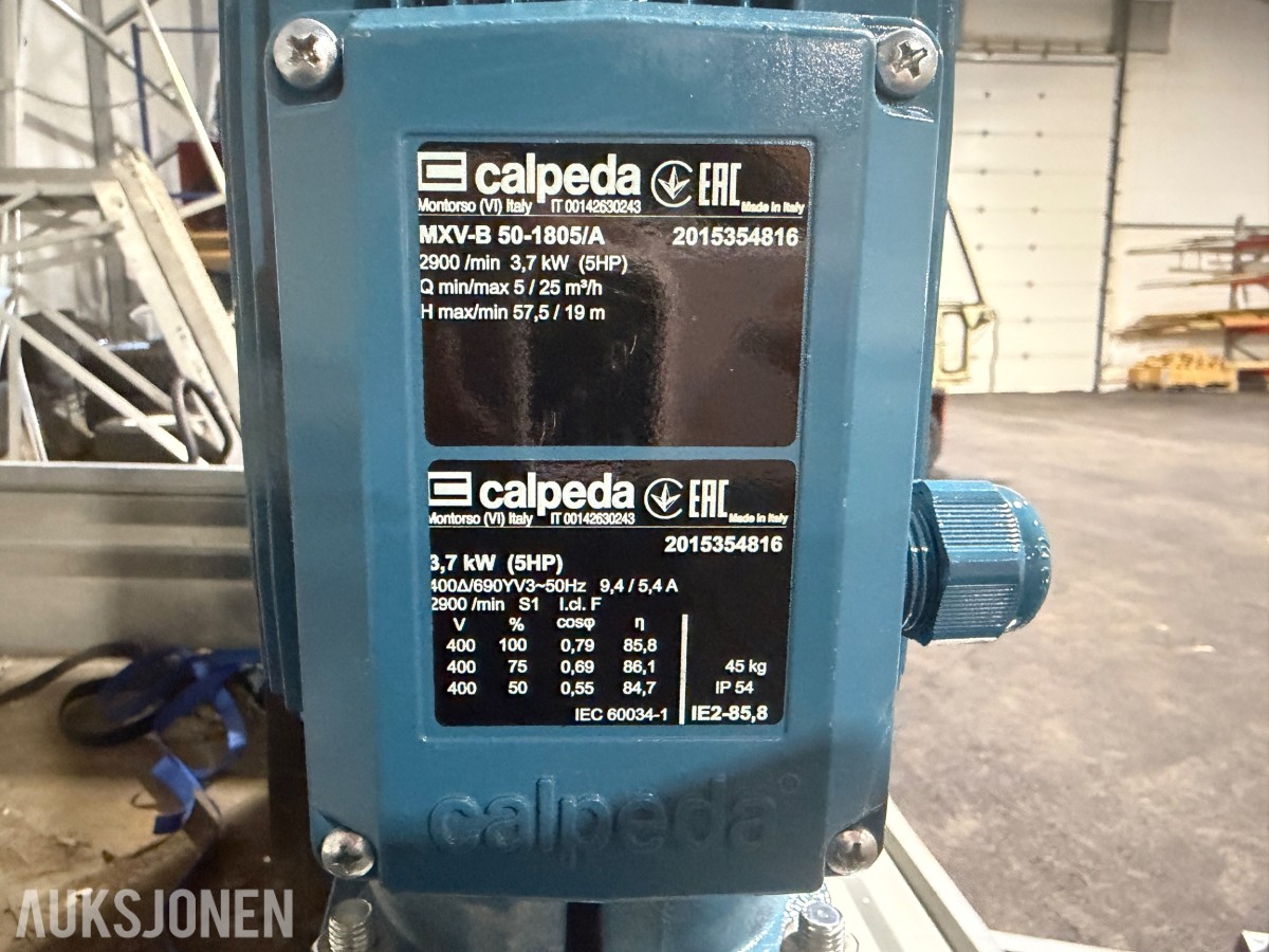 Calpeda MXV-B 50-1805/A vertikal flertrinnspumpe - 3,7 kW