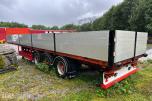 Istrail 3-akslet semitrailer, åpent plan, containerfester