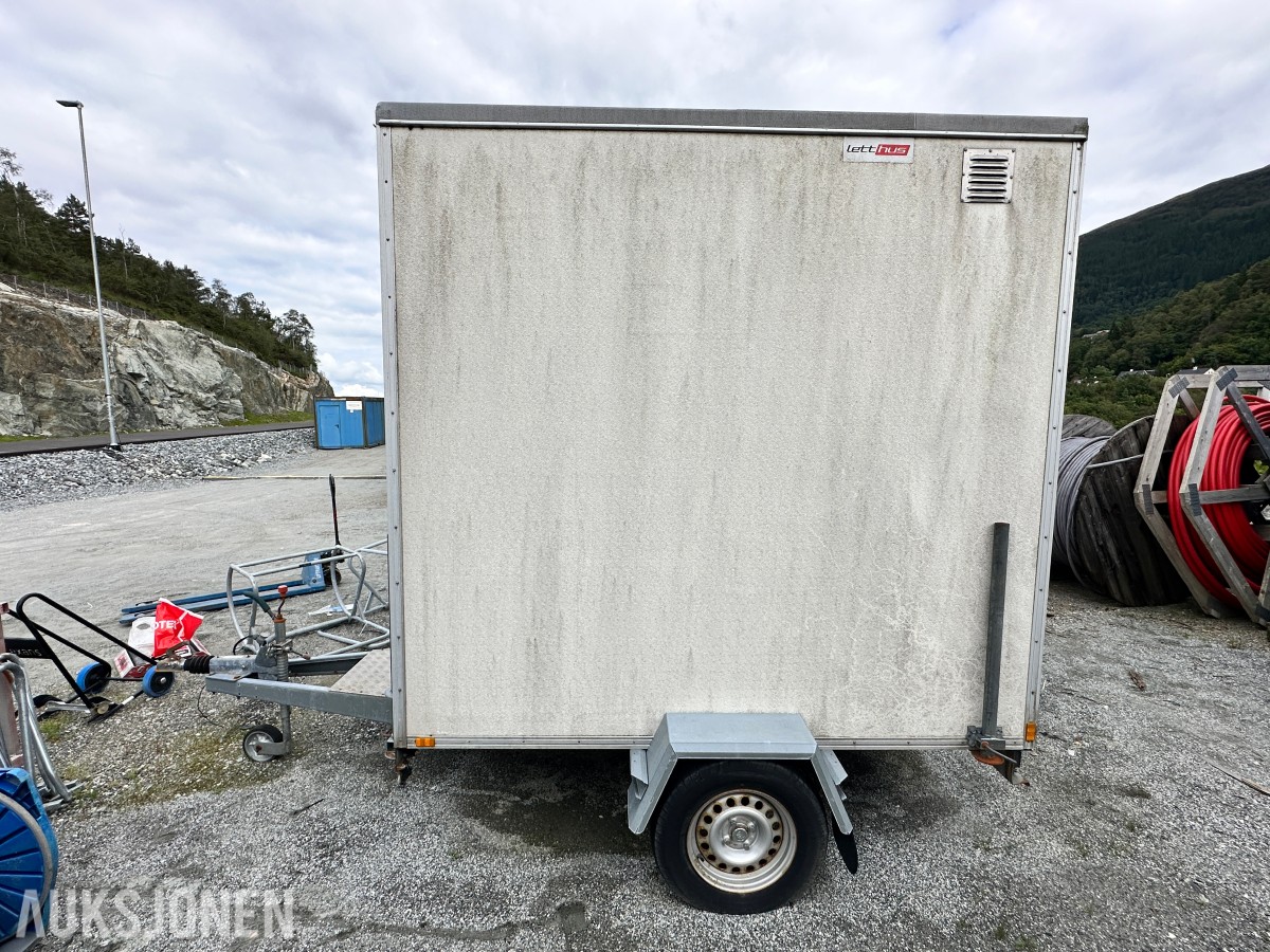 2015 Letthus på tilhenger med innredning - 700 kg