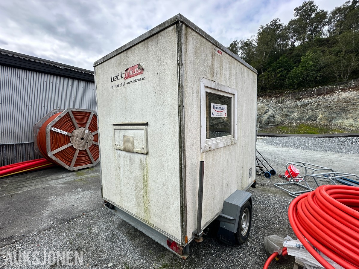 2015 Letthus på tilhenger med innredning - 700 kg