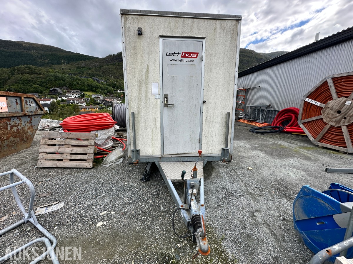 2015 Letthus på tilhenger med innredning - 700 kg